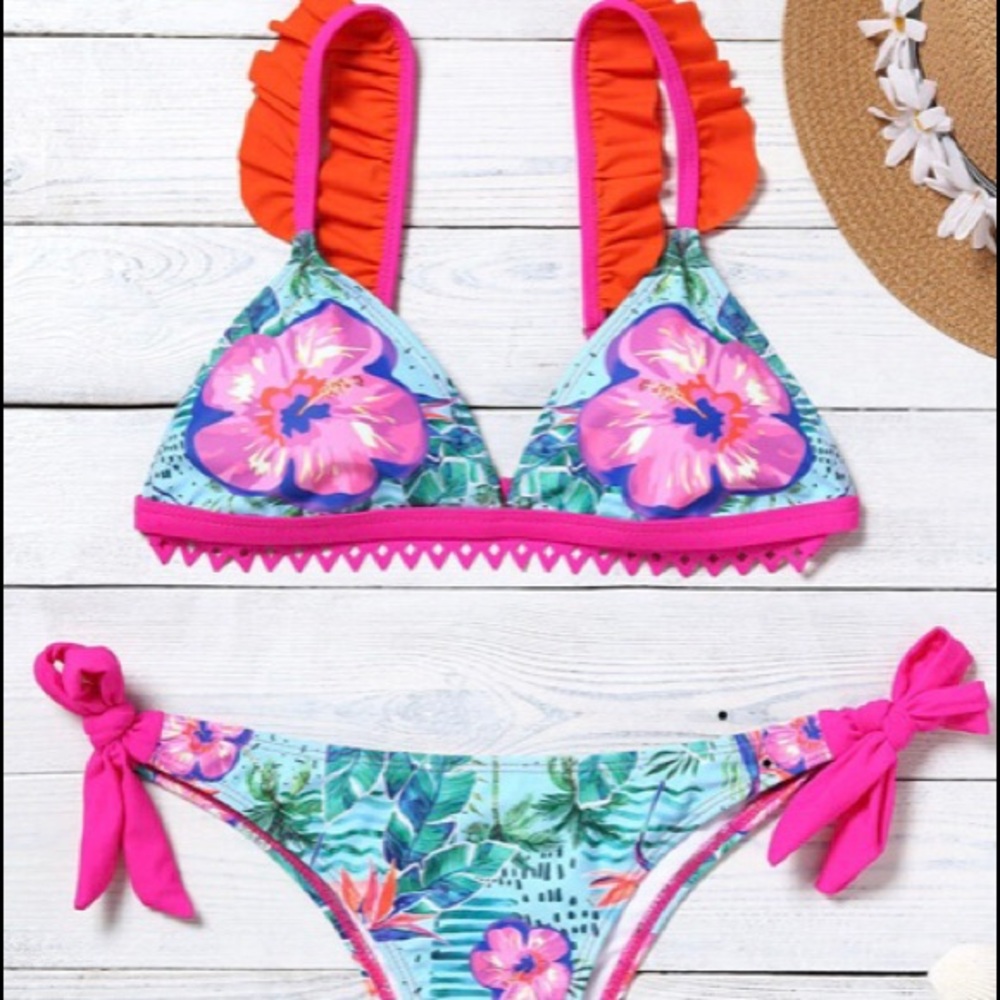 Two piece bright floral tropical bikini set, Sz L